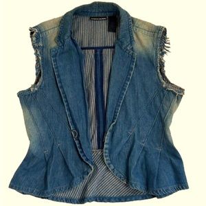 Lovely Jean vest